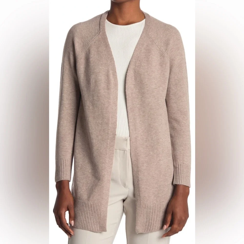 Skull Cardigan - Picture 3 of 5